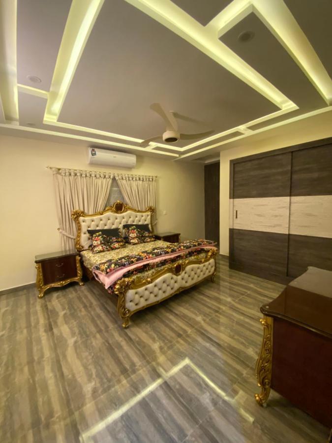 Continental Boutique House Acomodação com café da manhã Islamabad Exterior foto