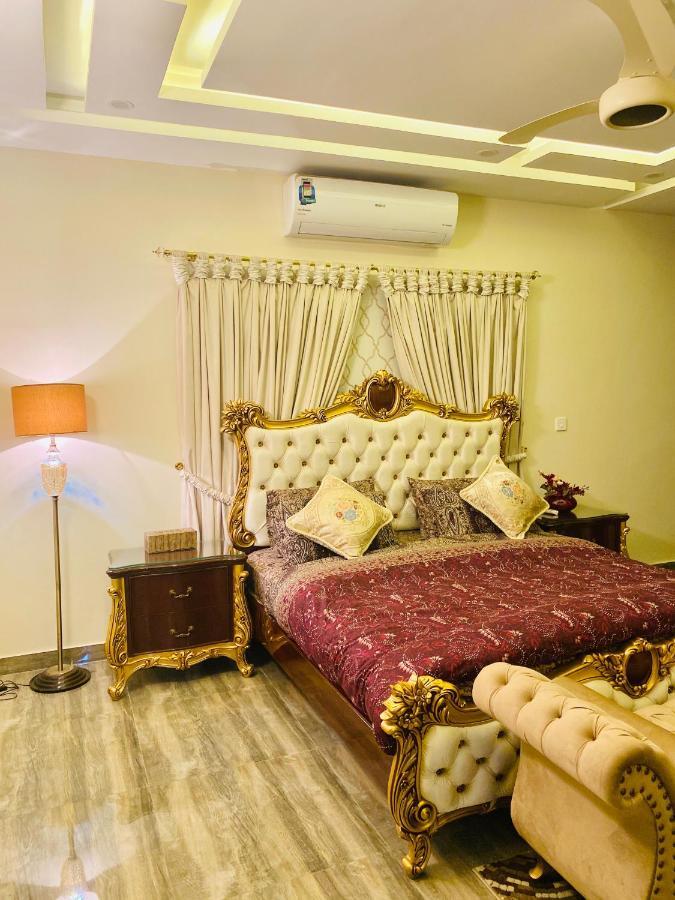 Continental Boutique House Acomodação com café da manhã Islamabad Exterior foto