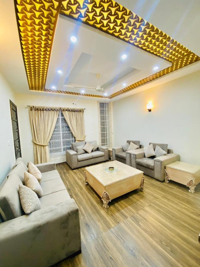 Continental Boutique House Acomodação com café da manhã Islamabad Exterior foto